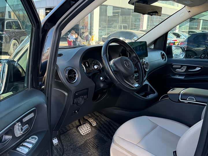 Фото 5 - Mercedes-Benz Vito