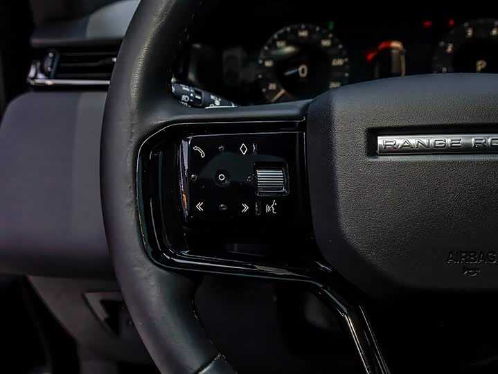 Фото 6 - Land Rover Range Rover Velar