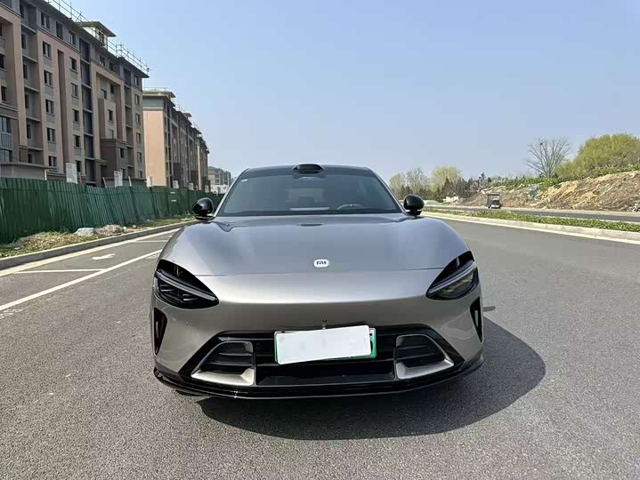 Фото 2 - Xiaomi YU7