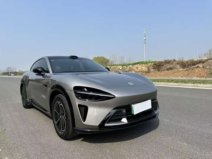 Фото 3 - Xiaomi YU7