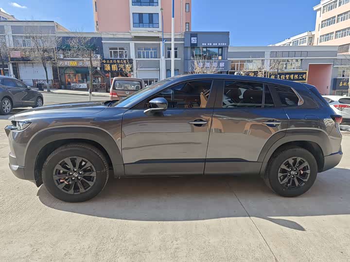 Фото 4 - Mazda CX-50