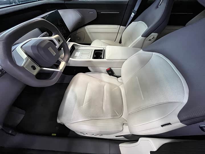 Фото 6 - Avatr 12