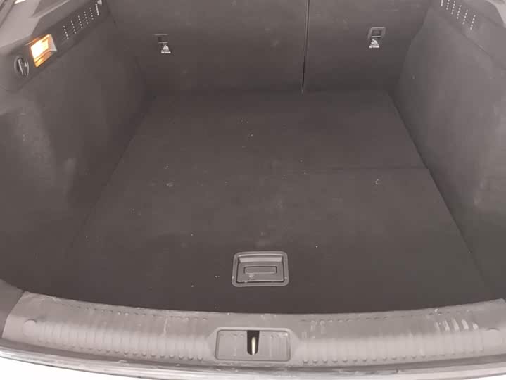 Фото 4 - Bestune B70