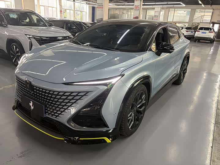 Фото 1 - Changan UNI-T