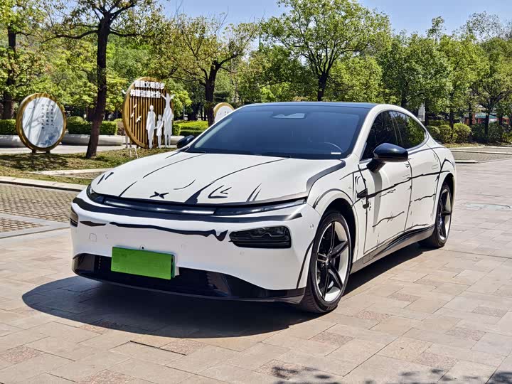 Фото 1 - XPeng P7