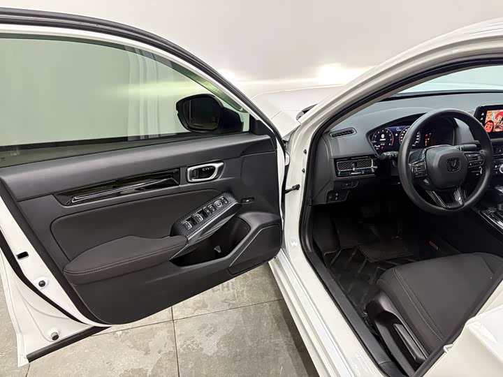 Фото 7 - Honda Civic