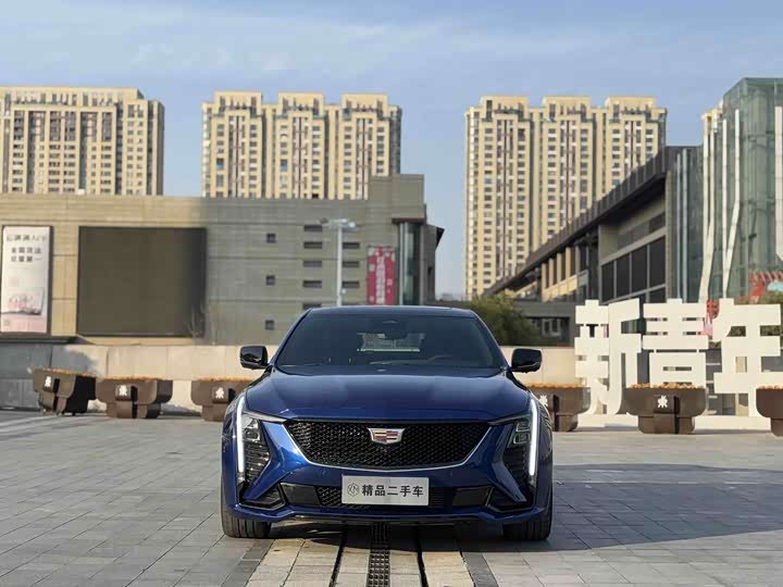 Фото 2 - Cadillac CT5