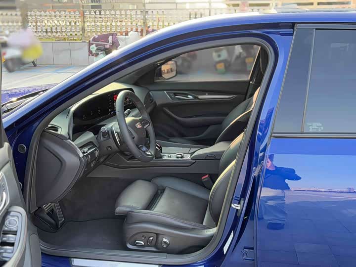 Фото 4 - Cadillac CT5