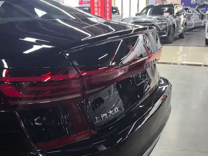 Фото 6 - Volkswagen Passat