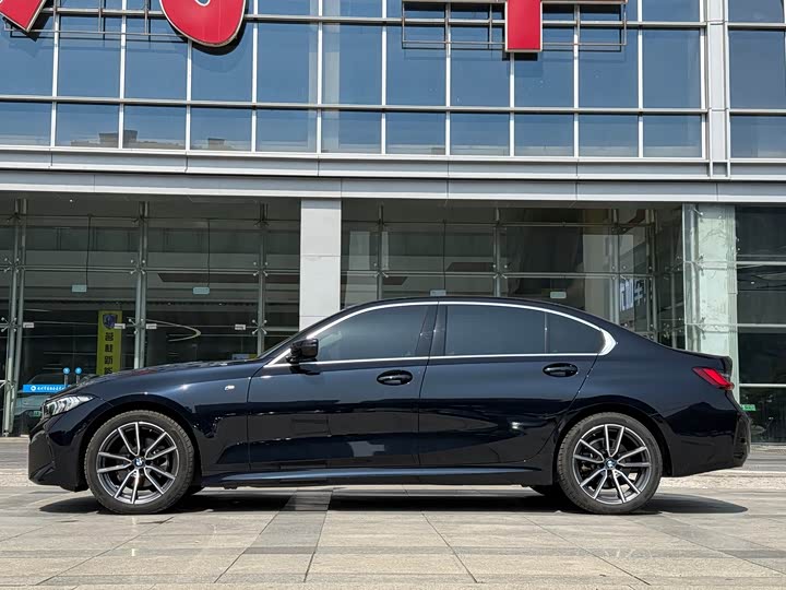 Фото 4 - BMW 3 Series