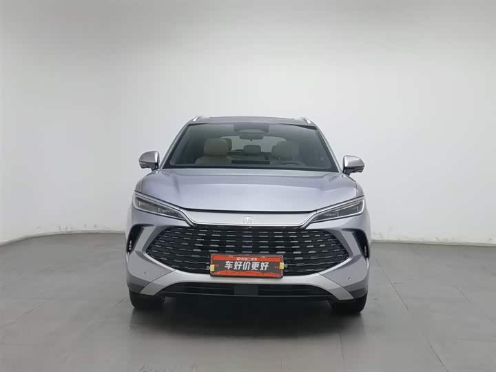Photo 3 - BYD Song L DM-i Hybrid