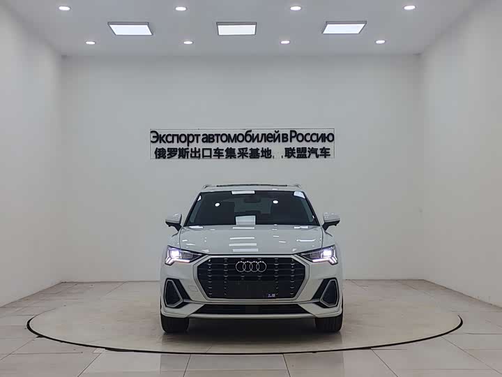 Фото 2 - Audi Q3