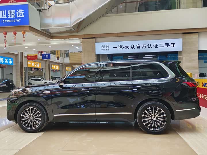 Фото 8 - Geely Galaxy M9