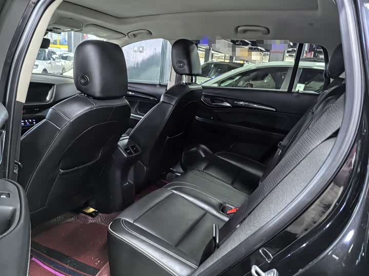 Фото 8 - Buick Envision Plus