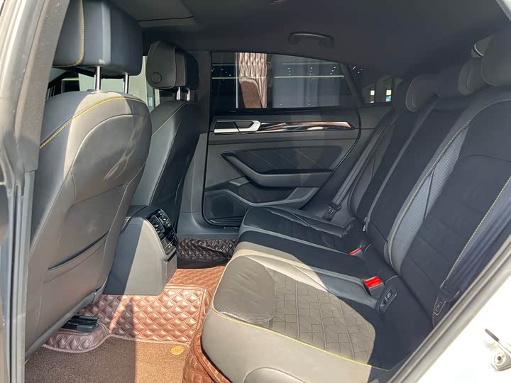 Фото 7 - Volkswagen CC