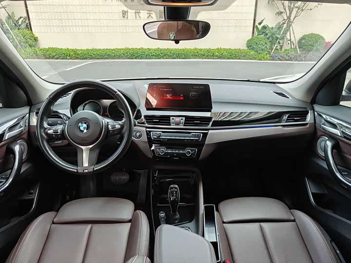 Фото 7 - BMW X1