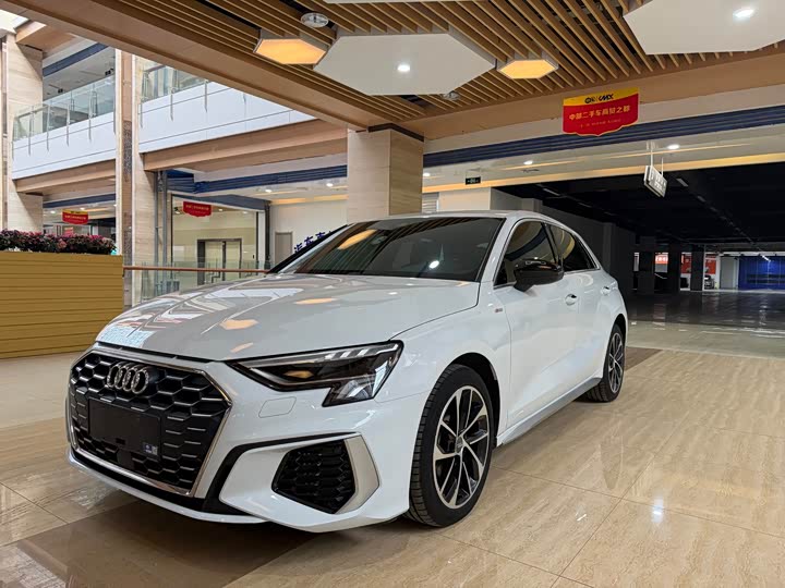 Фото 1 - Audi A3