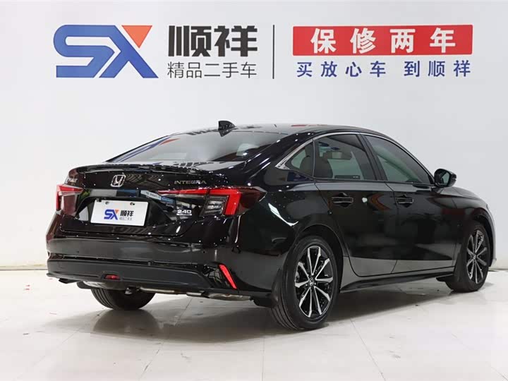 Фото 4 - Honda Integra