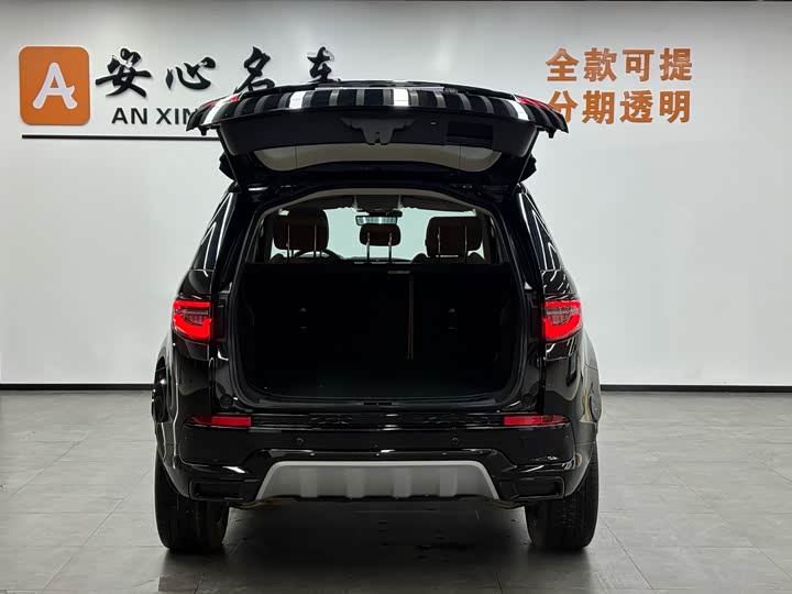 Фото 5 - Land Rover Discovery Sport