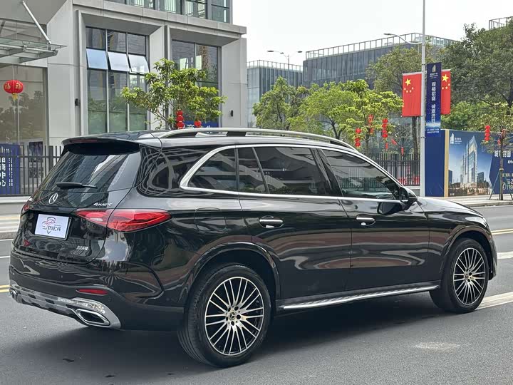 Photo 4 - Mercedes-Benz GLC-Class