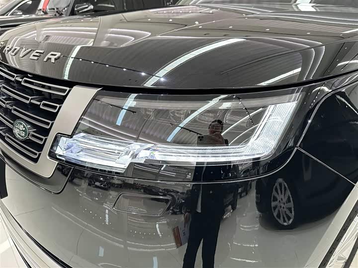 Photo 2 - Land Rover Range Rover