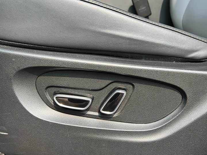 Фото 6 - GAC Aion Y