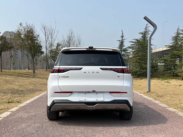 Фото 9 - GAC Aion Y