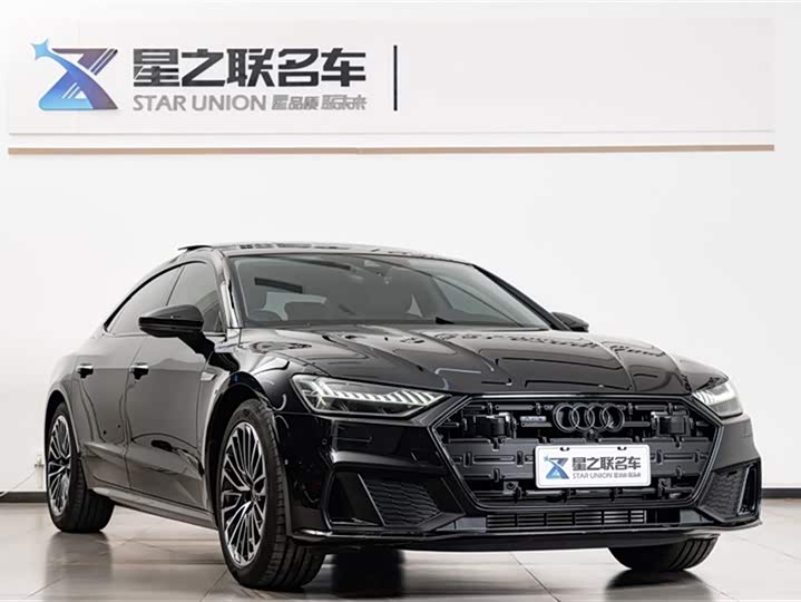 Фото 5 - Audi A7L