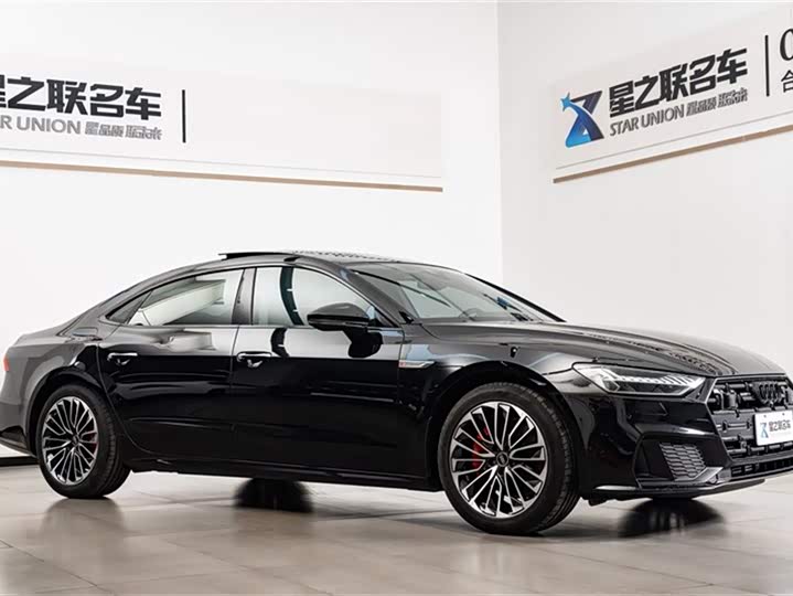 Фото 6 - Audi A7L