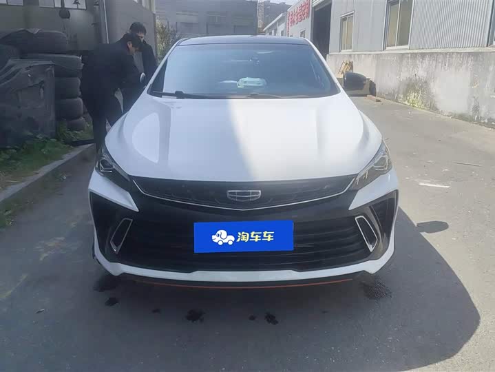 Фото 2 - Geely Binrui