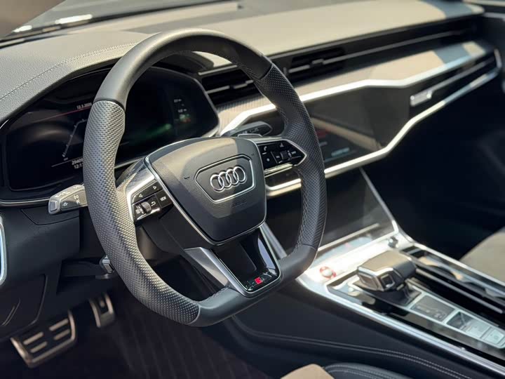 Фото 4 - Audi S7