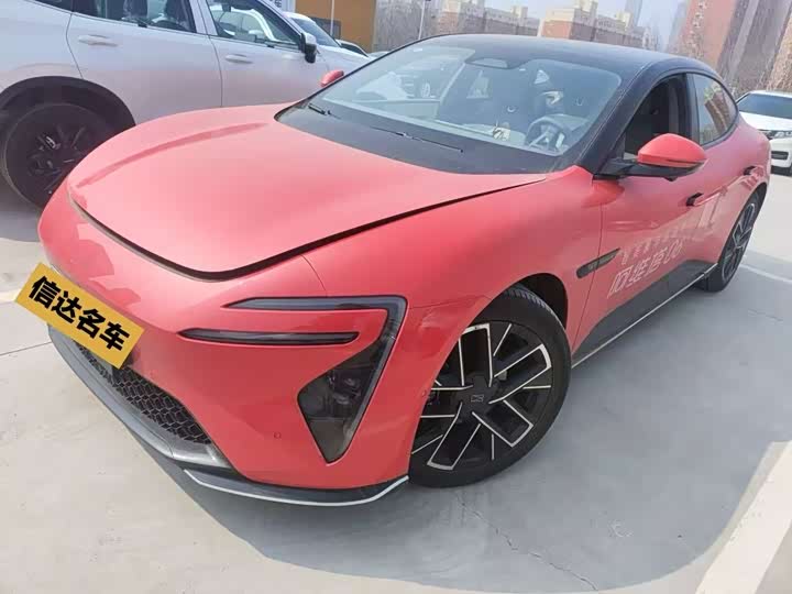 Фото 1 - Avatr 06