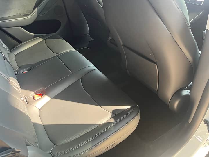 Фото 5 - Tesla Model Y