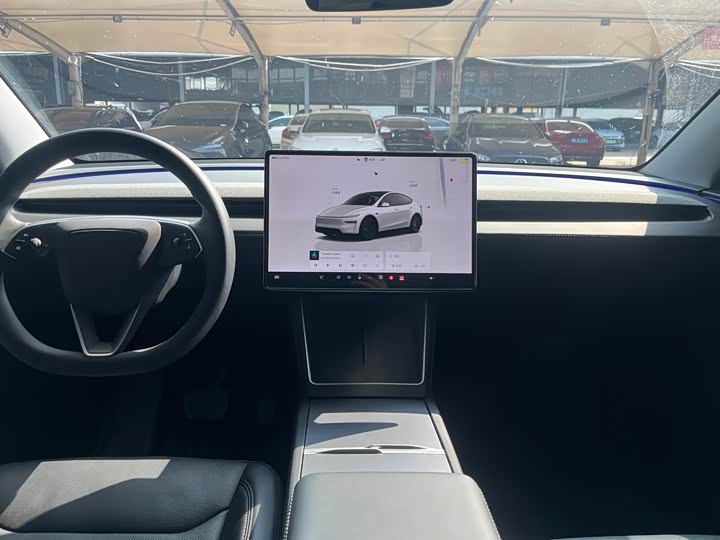 Фото 6 - Tesla Model Y