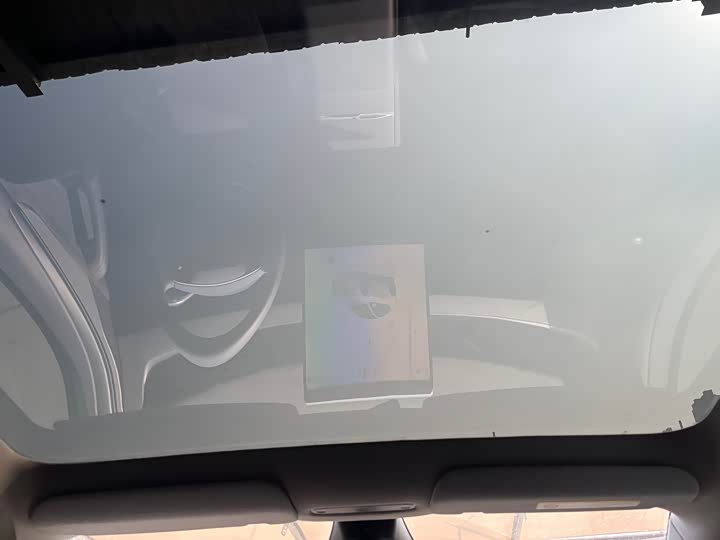 Фото 8 - Tesla Model Y