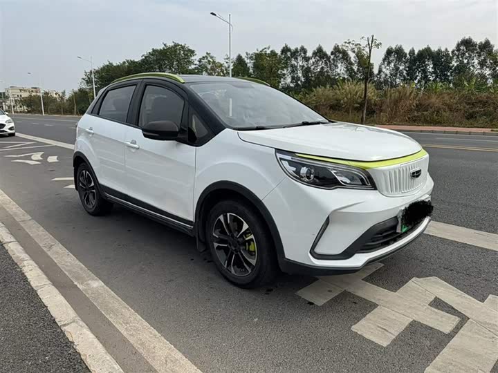 Фото 3 - Geely Geometry EX3