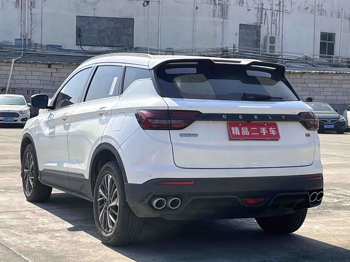 Фото 6 - Geely Coolray