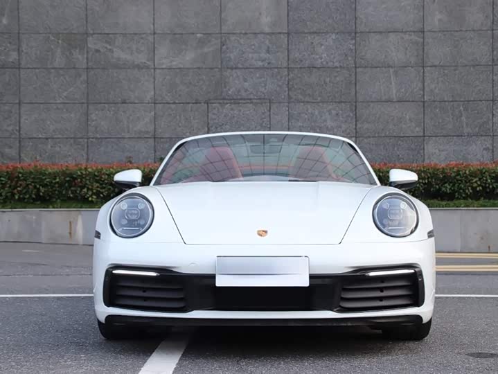 Фото 2 - Porsche 911