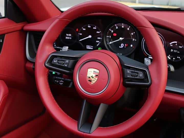 Фото 4 - Porsche 911