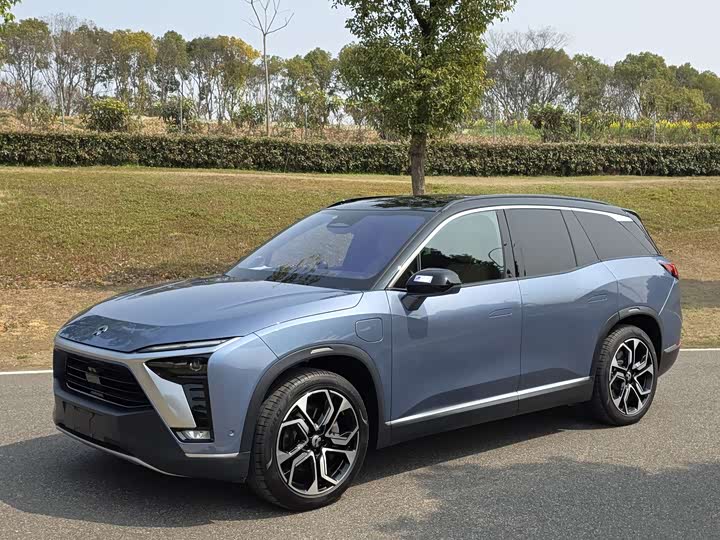 Фото 2 - Nio ES8