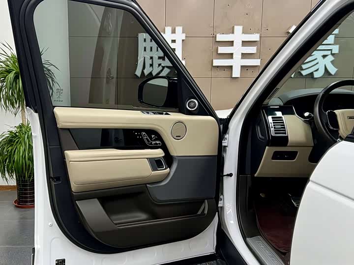 Фото 4 - Land Rover Range Rover