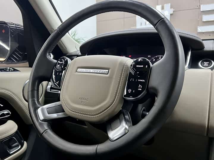 Фото 9 - Land Rover Range Rover