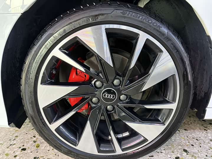 Фото 7 - Audi A3