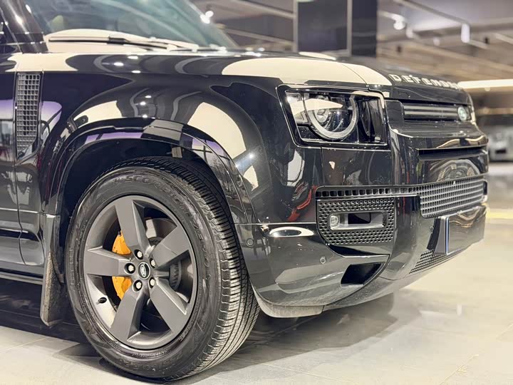 Фото 4 - Land Rover Defender