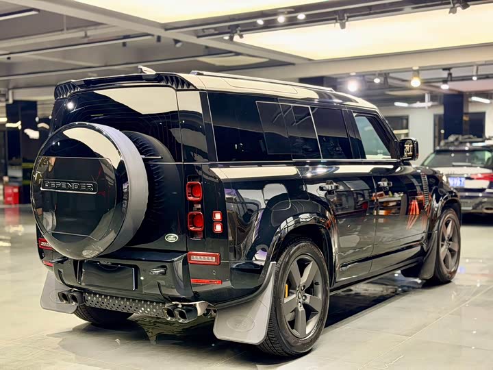 Фото 6 - Land Rover Defender