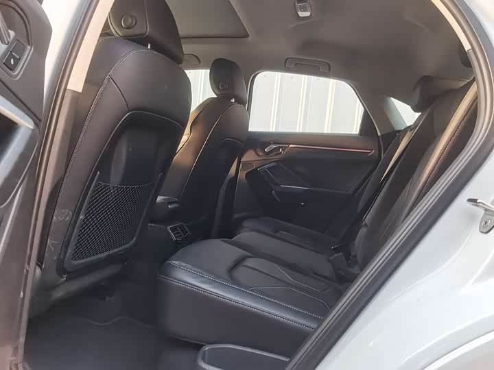 Фото 7 - Audi Q3 Sportback