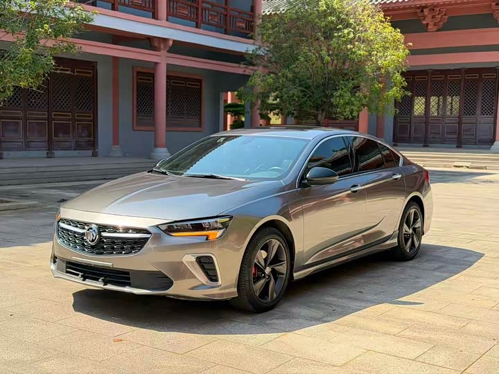 Фото 1 - Buick Regal