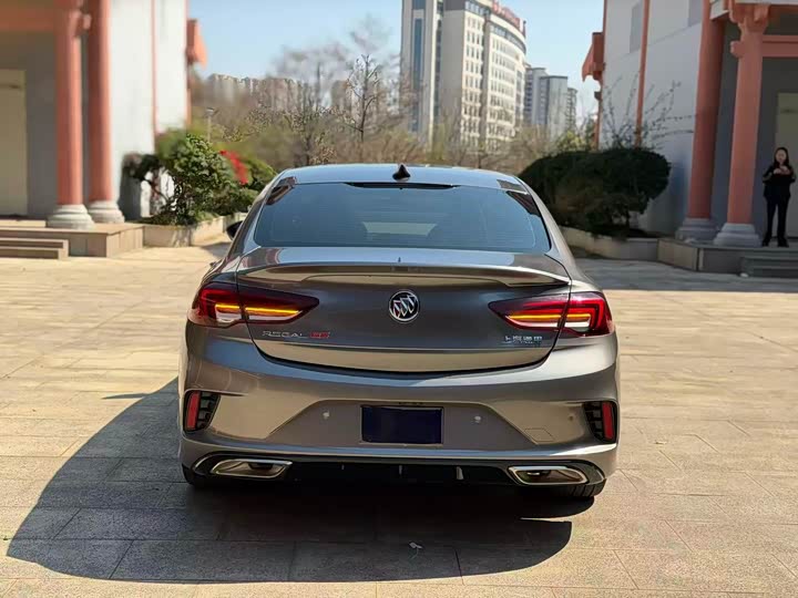 Фото 5 - Buick Regal