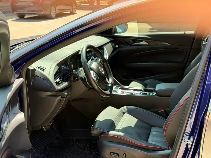 Фото 7 - Buick Regal