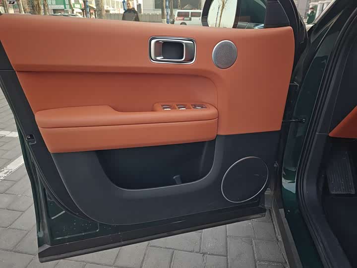 Фото 8 - LiXiang L6